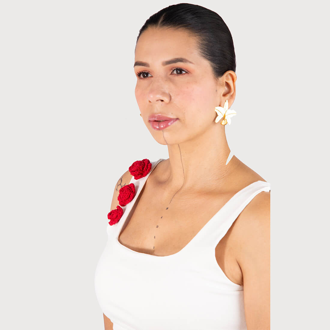 Daily basic con aplique Rosas