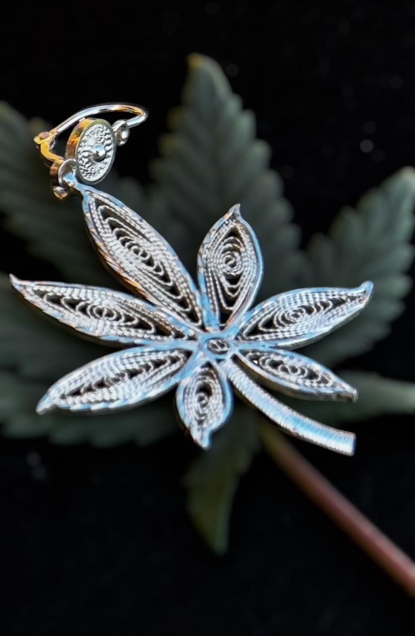Aretes Hoja de Cáñamo